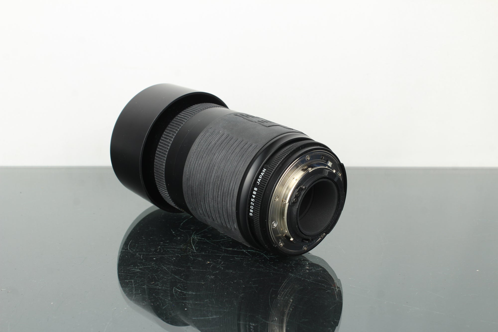 Cosina AF 100-300 f5.6/6.7 Nikon AF lens mount