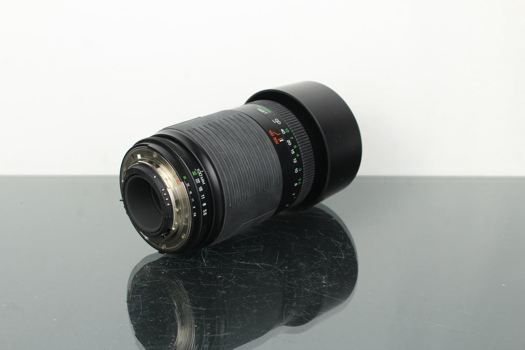 Cosina AF 100-300 f5.6/6.7 Nikon AF lens mount