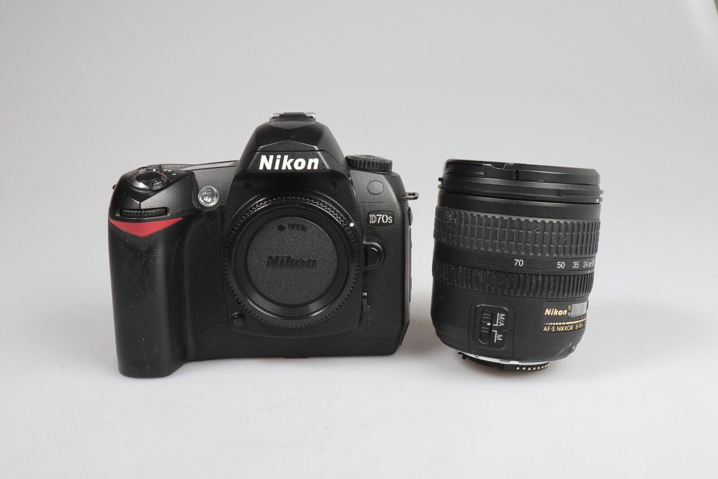 Nikon D70s Kit | Digital SLR Camera | AFS Nikkor 18-70mm Lens