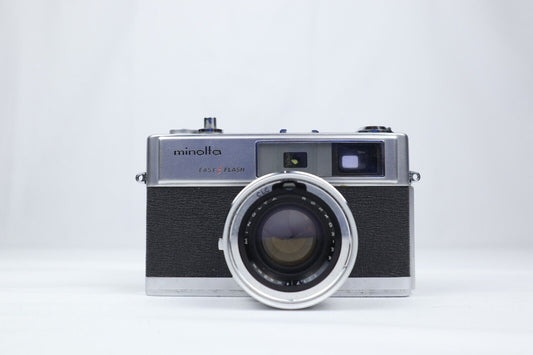 Minolta Hi-Matic 9 | 35mm <tc>Point & Shoot</tc> Filmkamera | Schwarz/Silber