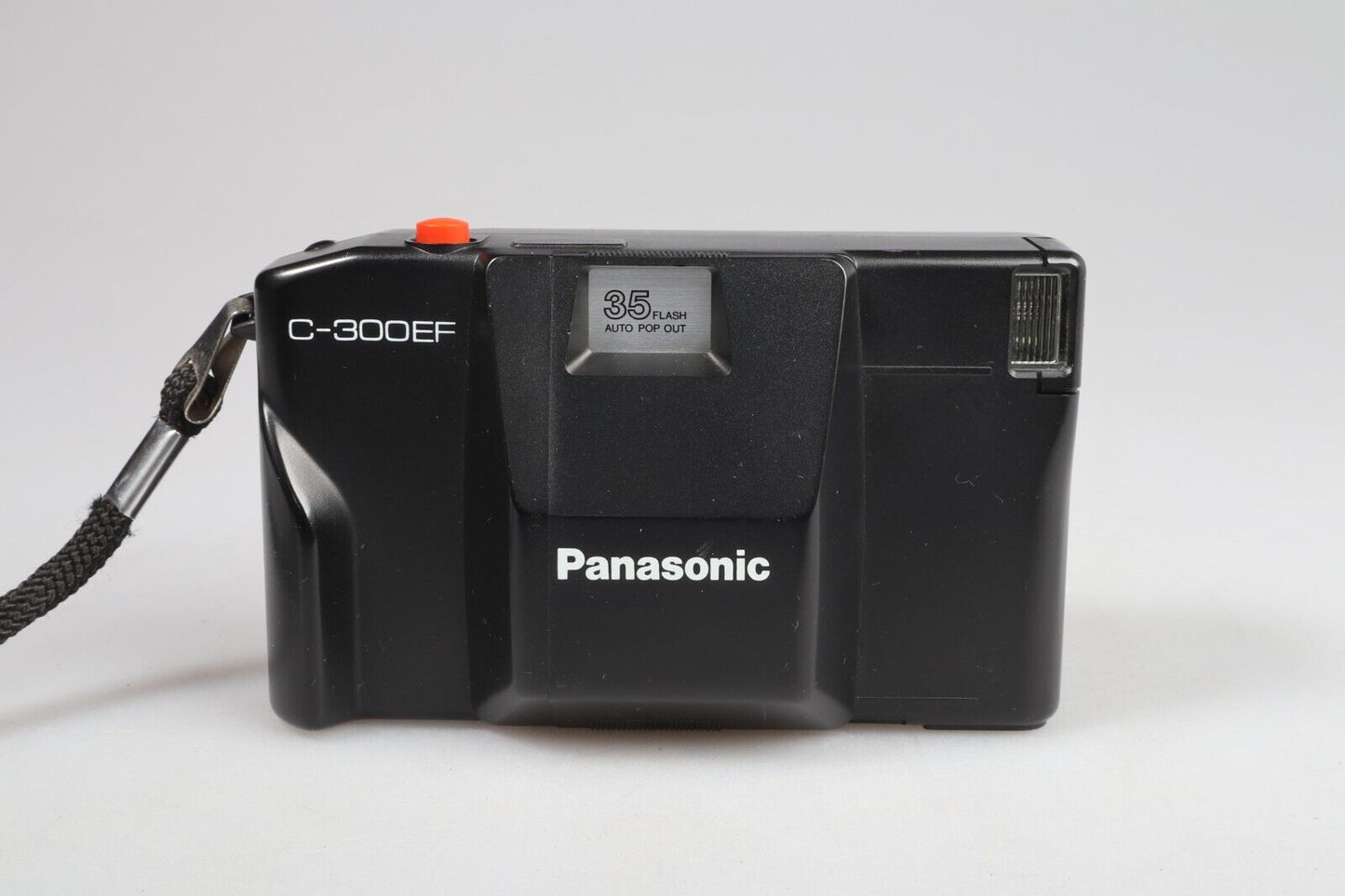 Panasonic C-300EF | Cámara de película de apuntar y disparar de 35 mm | Negro