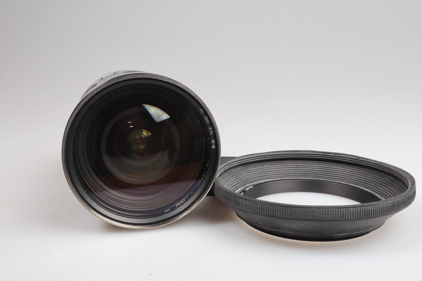 Minolta Macro Zoom Lens | 28-135mm F/4(22)-4.5 | Sony A Mount