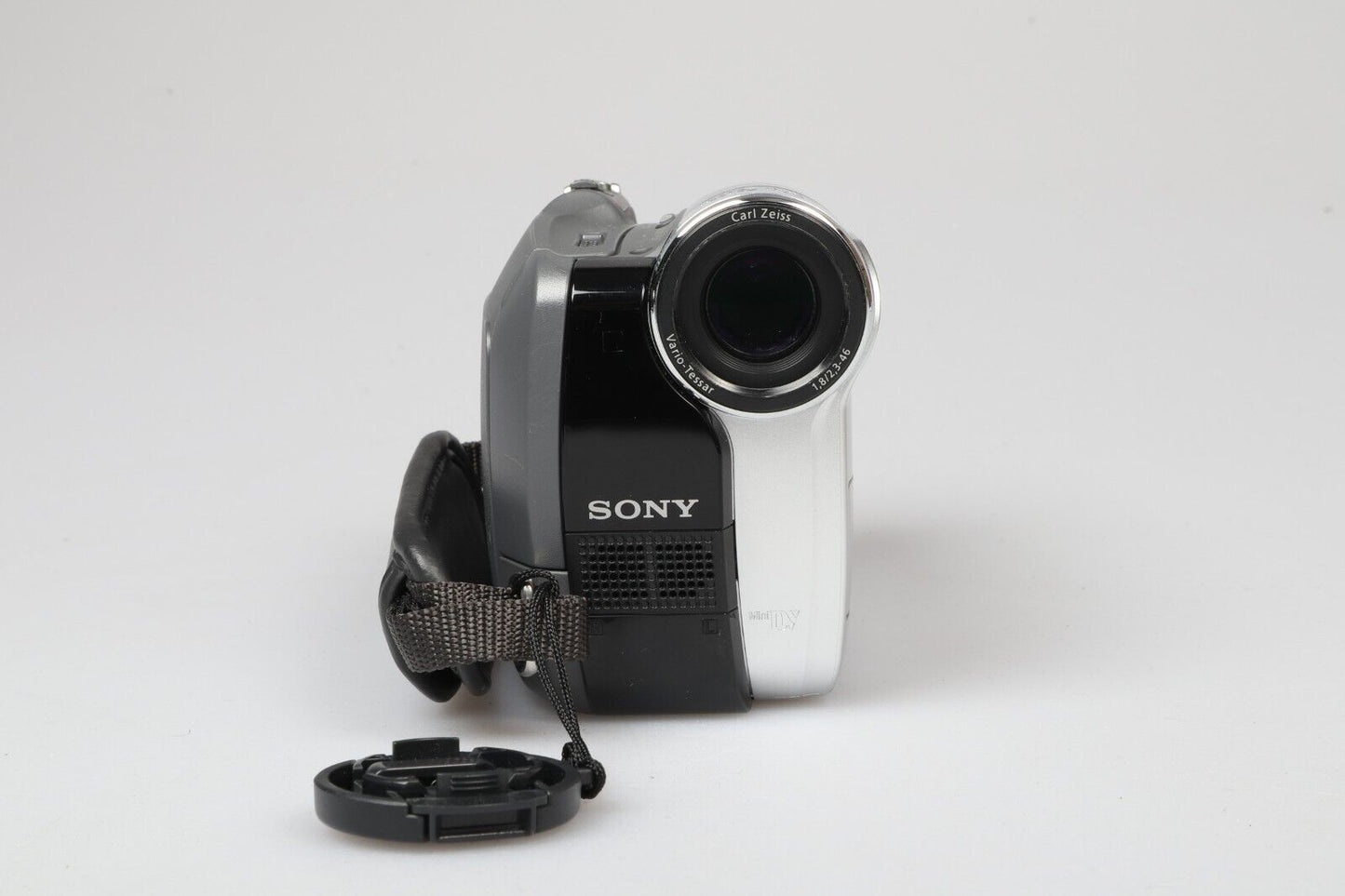 Sony Handycam DCR-HC23E | Digital Video Camcorder | Silver/Gray