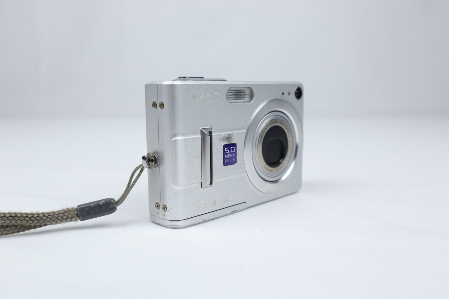 Casio Exilim EX-Z55 | Digital Compact Camera | 5.0MP | Silver