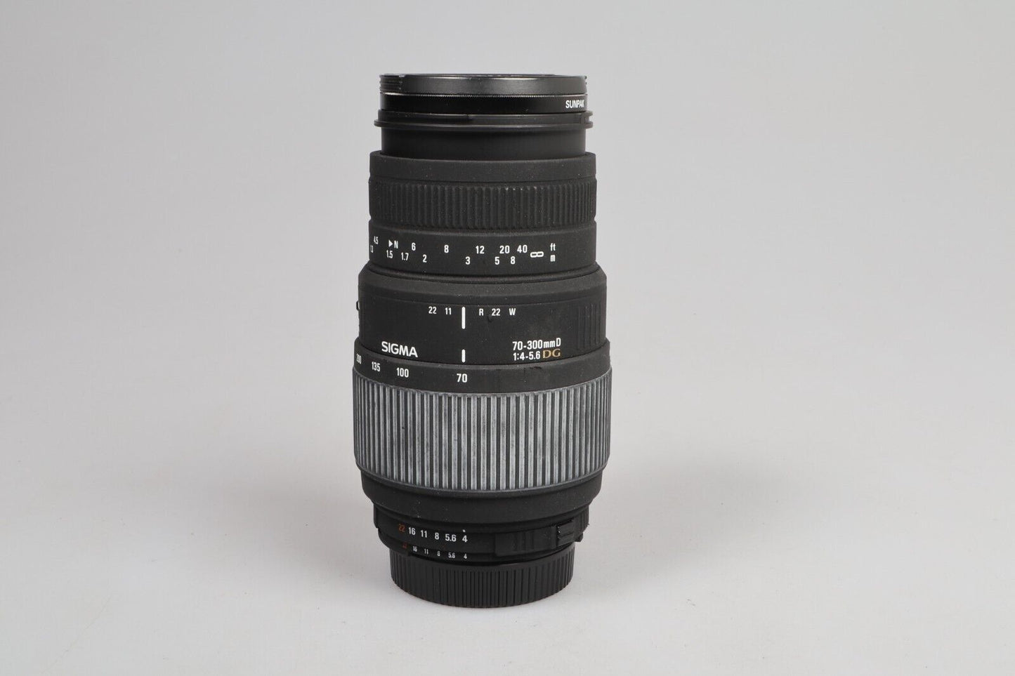 Sigma DG Lens | 70-300mm F/4-5.6 | Nikon F Mount