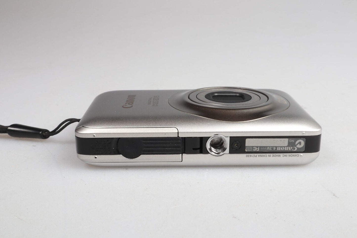 Canon IXUS 120IS | Digitale compactcamera | 12,1MP | Zilver