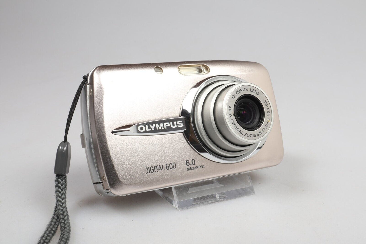 OlympusU600| Fotocamera digitale compatta | 6MP | Argento