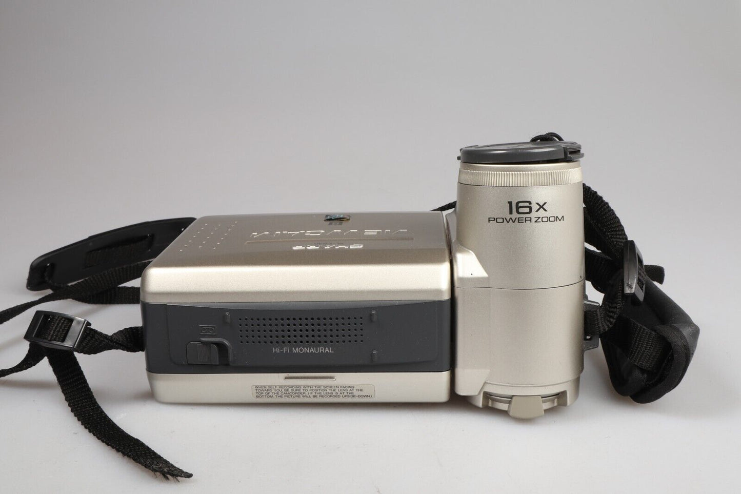 <tc>Sharp VL-E630 | Digitale camcorder | Zilver</tc>