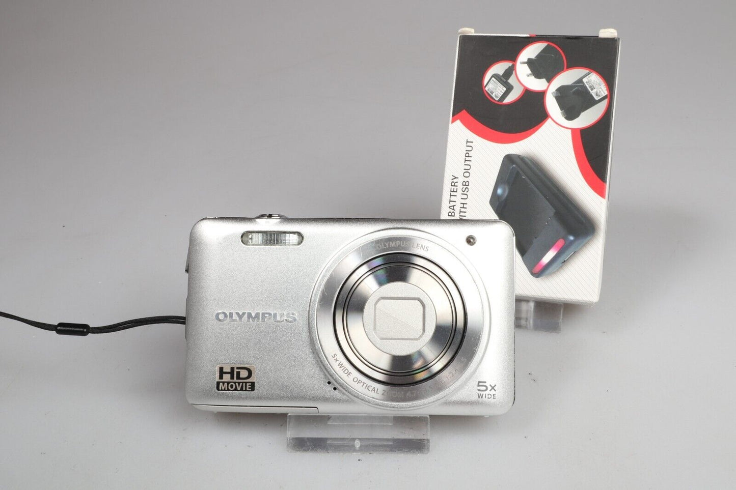 Olympus VG-160 | Digital Compact Camera | 14.0MP | Silver