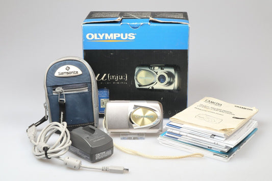 Olympus µ Mju 400 | Digital Compact Camera | 4.0 MP | Silver
