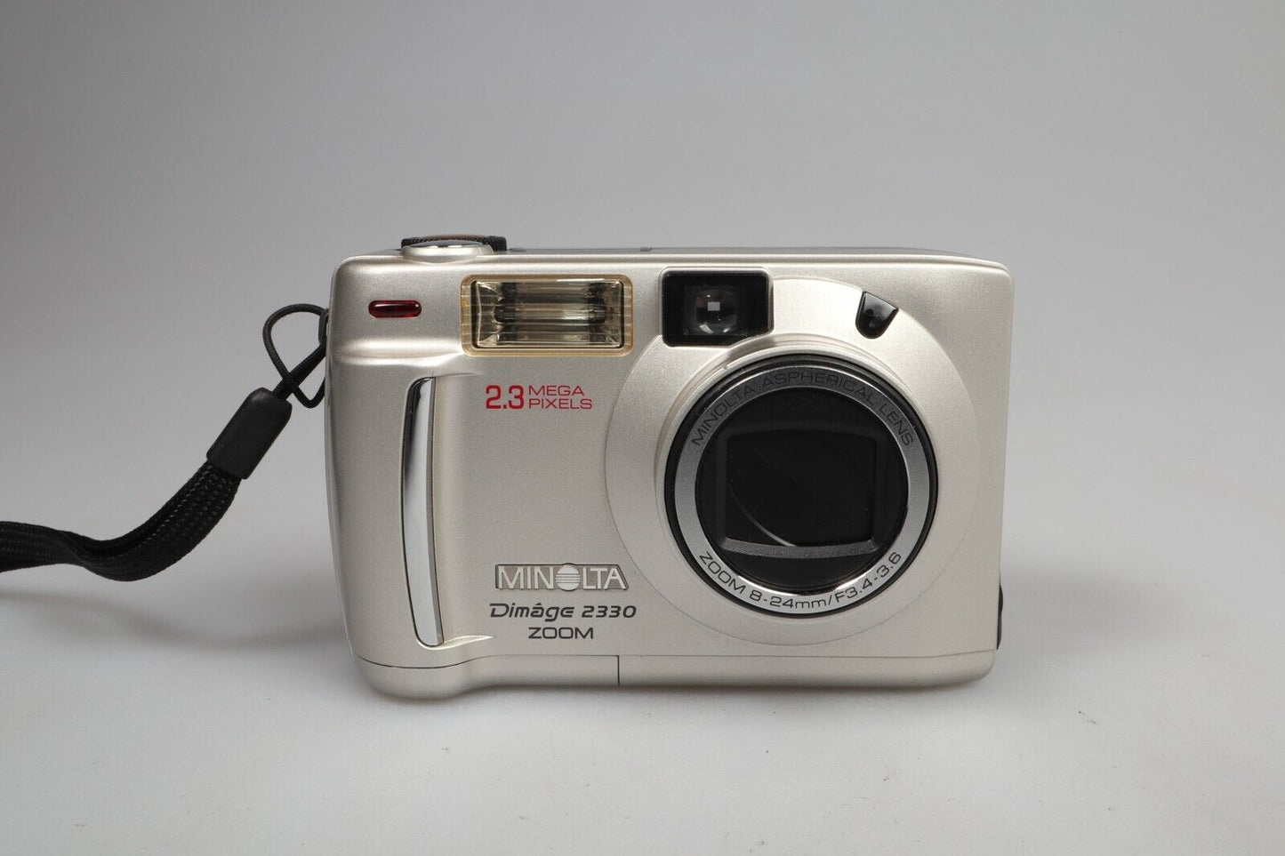 Minolta Dimage 2330 Zoom | Fotocamera digitale compatta | 2,3MP | Argento