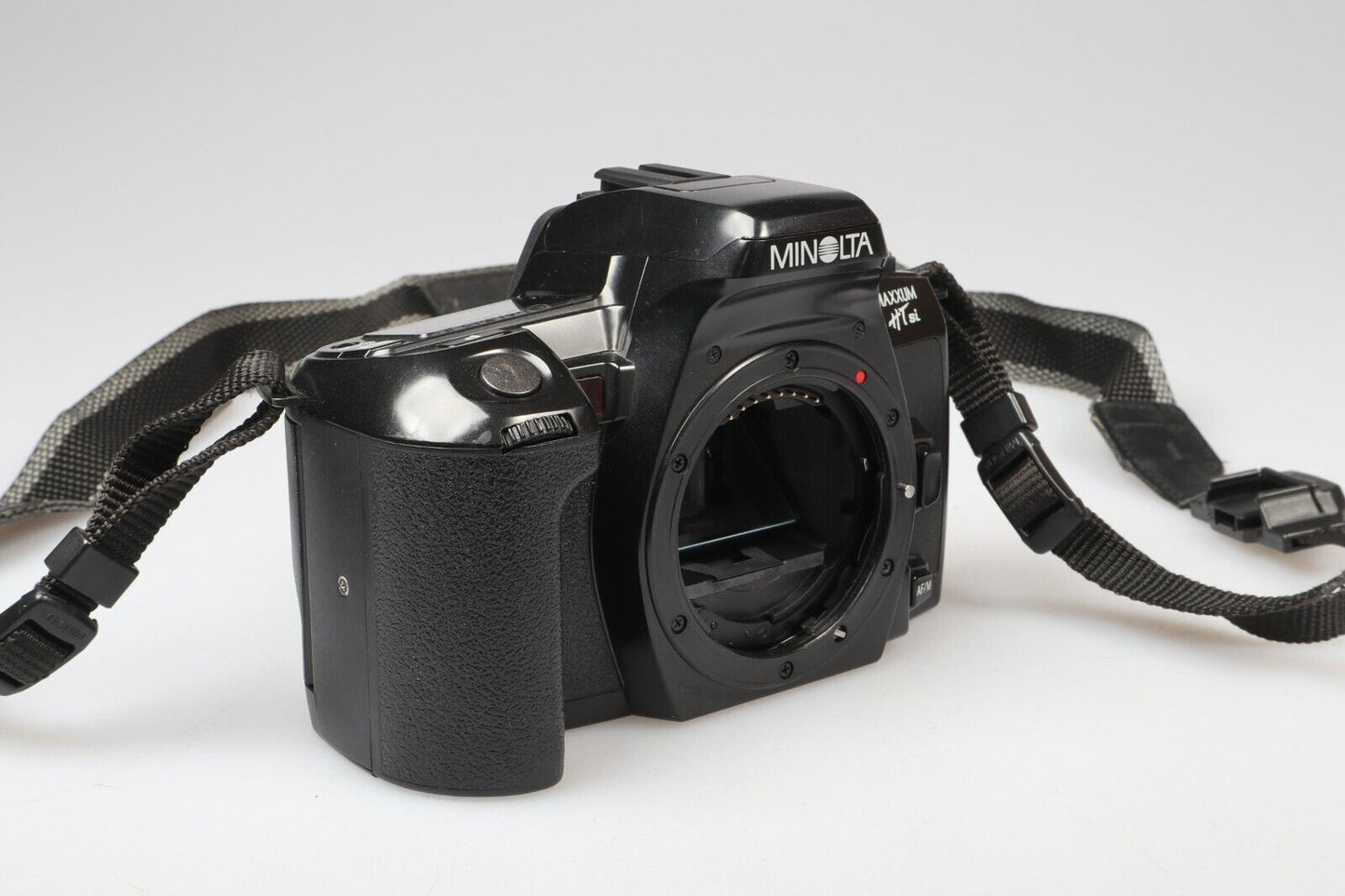 Minolta Maxxum HTsi | 35mm SLR Film Camera | Body Only