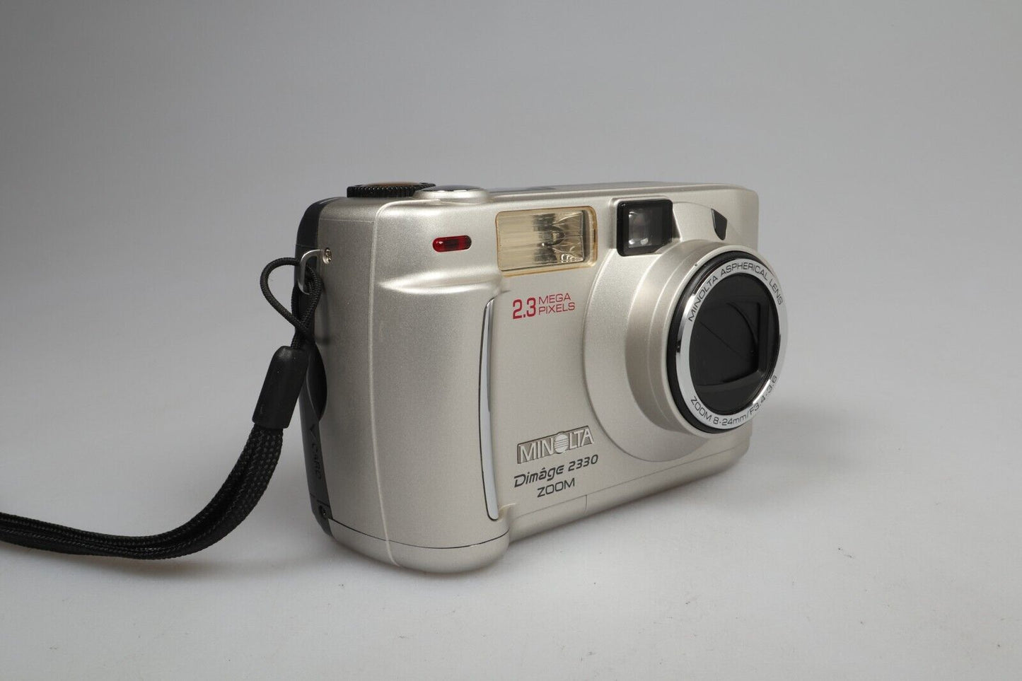 Minolta Dimage 2330 Zoom | Fotocamera digitale compatta | 2,3MP | Argento