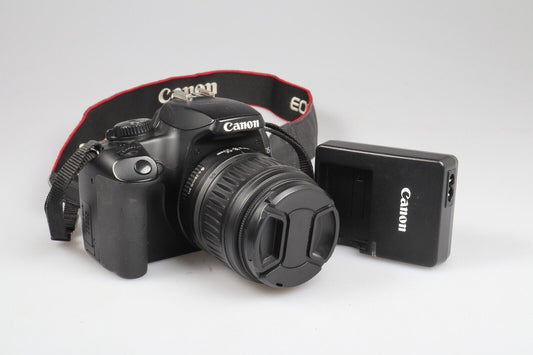 Canon EOS 1000D | DSLR Camera | 10.1MP | Canon EF-S Zoom Lens 18-55mm