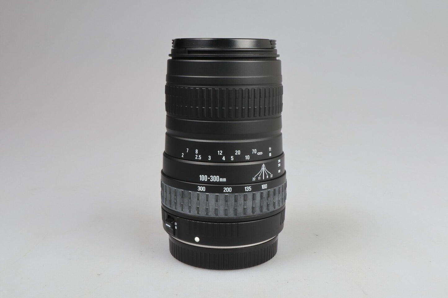 Sigma Zoom Lens | 100-300mm 1:4.5-6.7 DL | Canon EF Mount