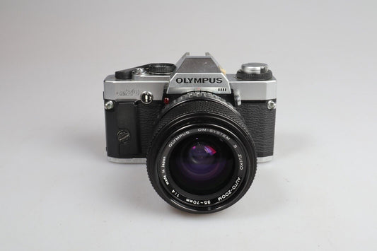 Olympus OM20 | 35mm SLR Film Camera | Zuiko 35-70mm 1:4 Zoom Lens