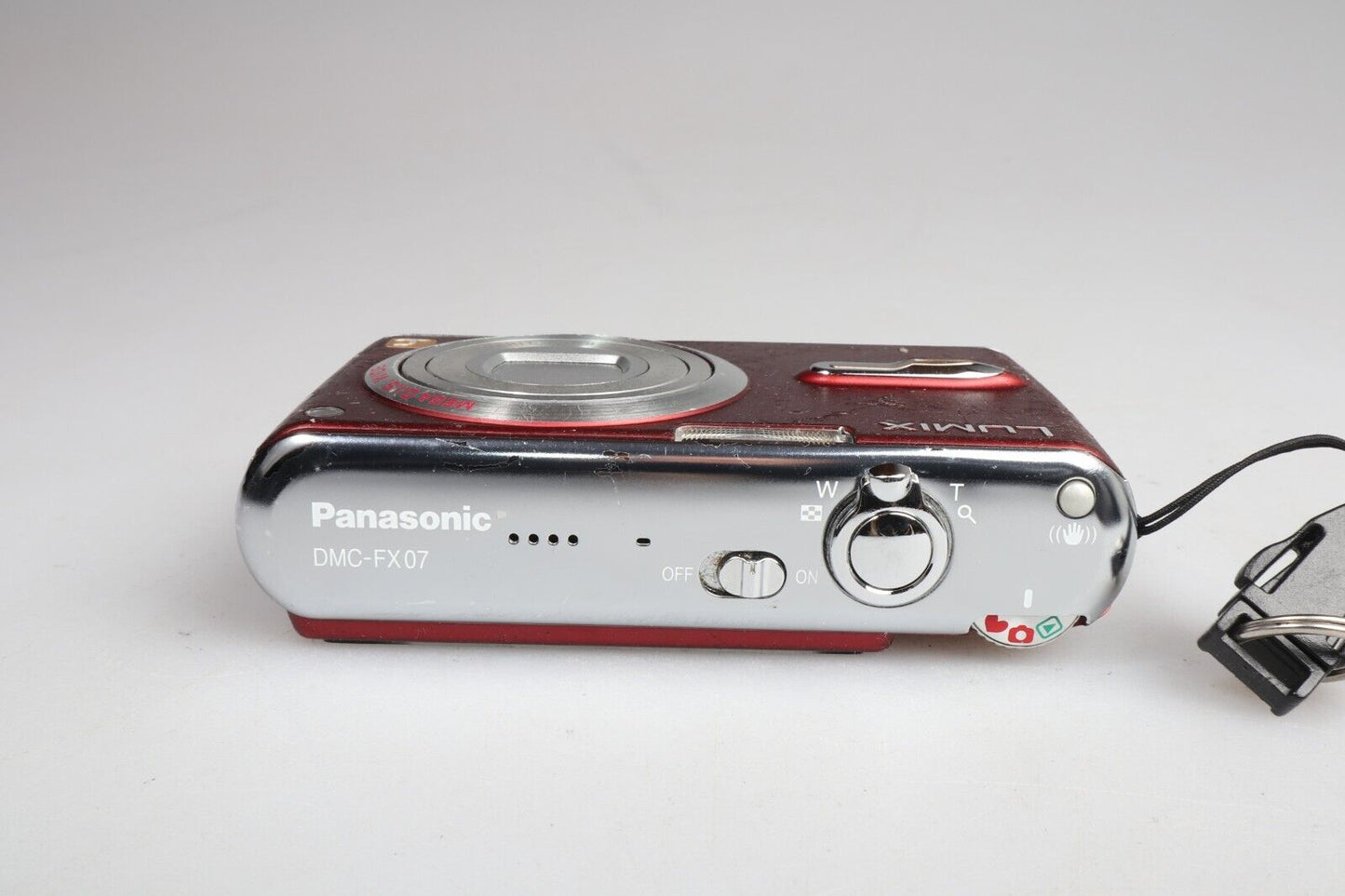 Panasonic Lumix DMC-FX07 | Digitale compactcamera | 7,2 MP | Rood