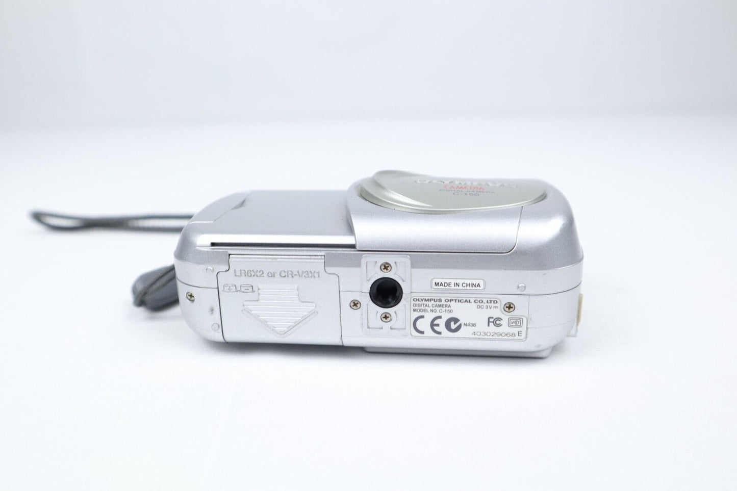 Olympus Camedia C-150 | Digital Compact Camera | 2.0MP | Silver