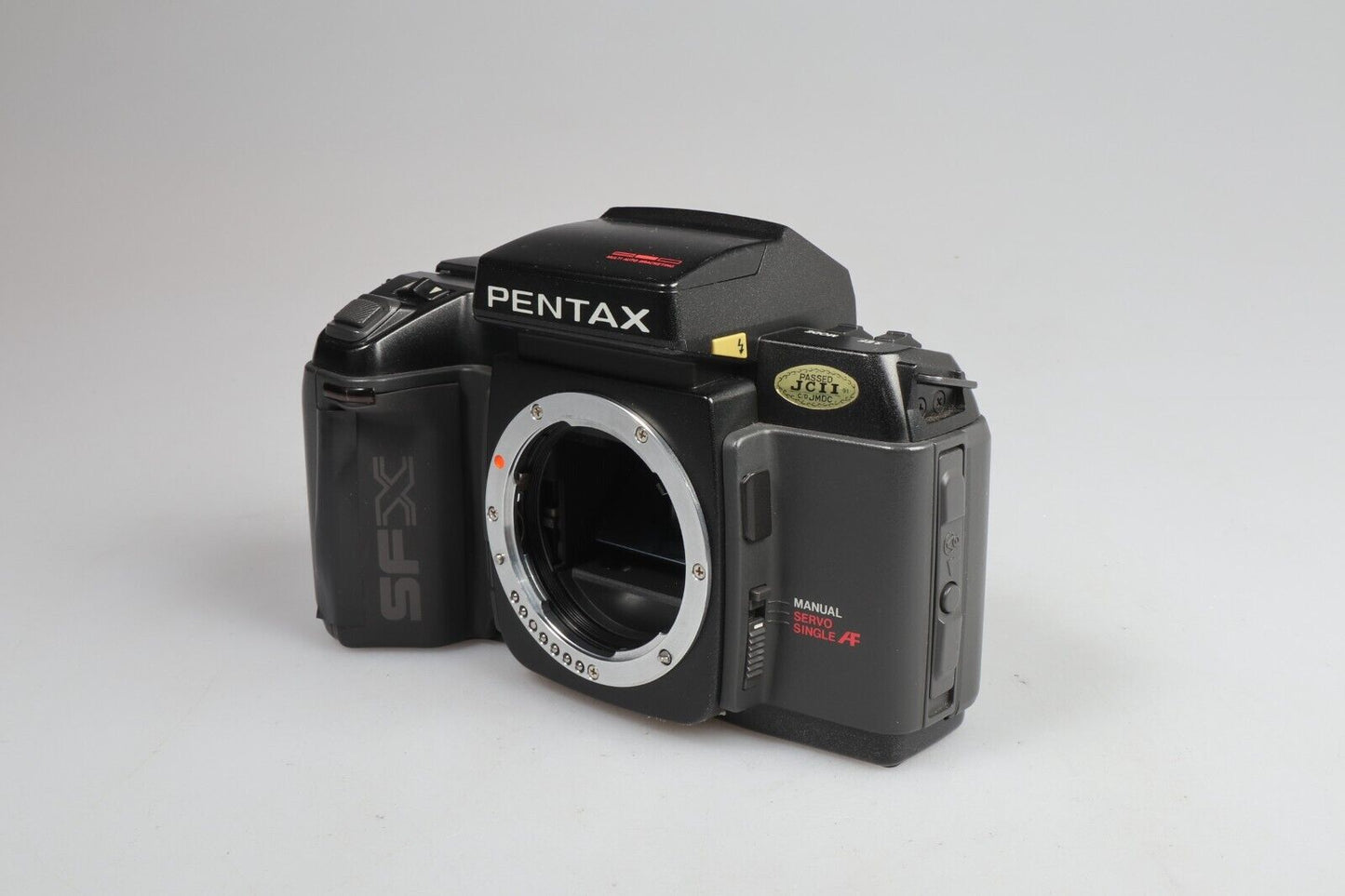 Pentax SFX-N | Cámara de película SLR de 35 mm | Sólo cuerpo