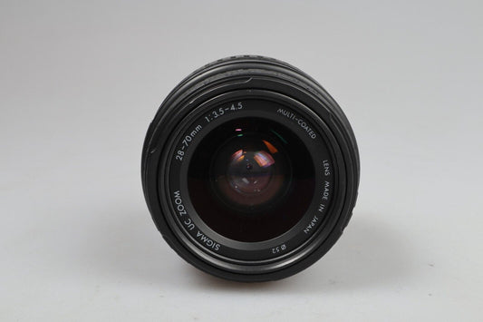 Objectif zoom Sigma UC | 28-70 mm 1:3,5-4,5 | Monture AF Nikon