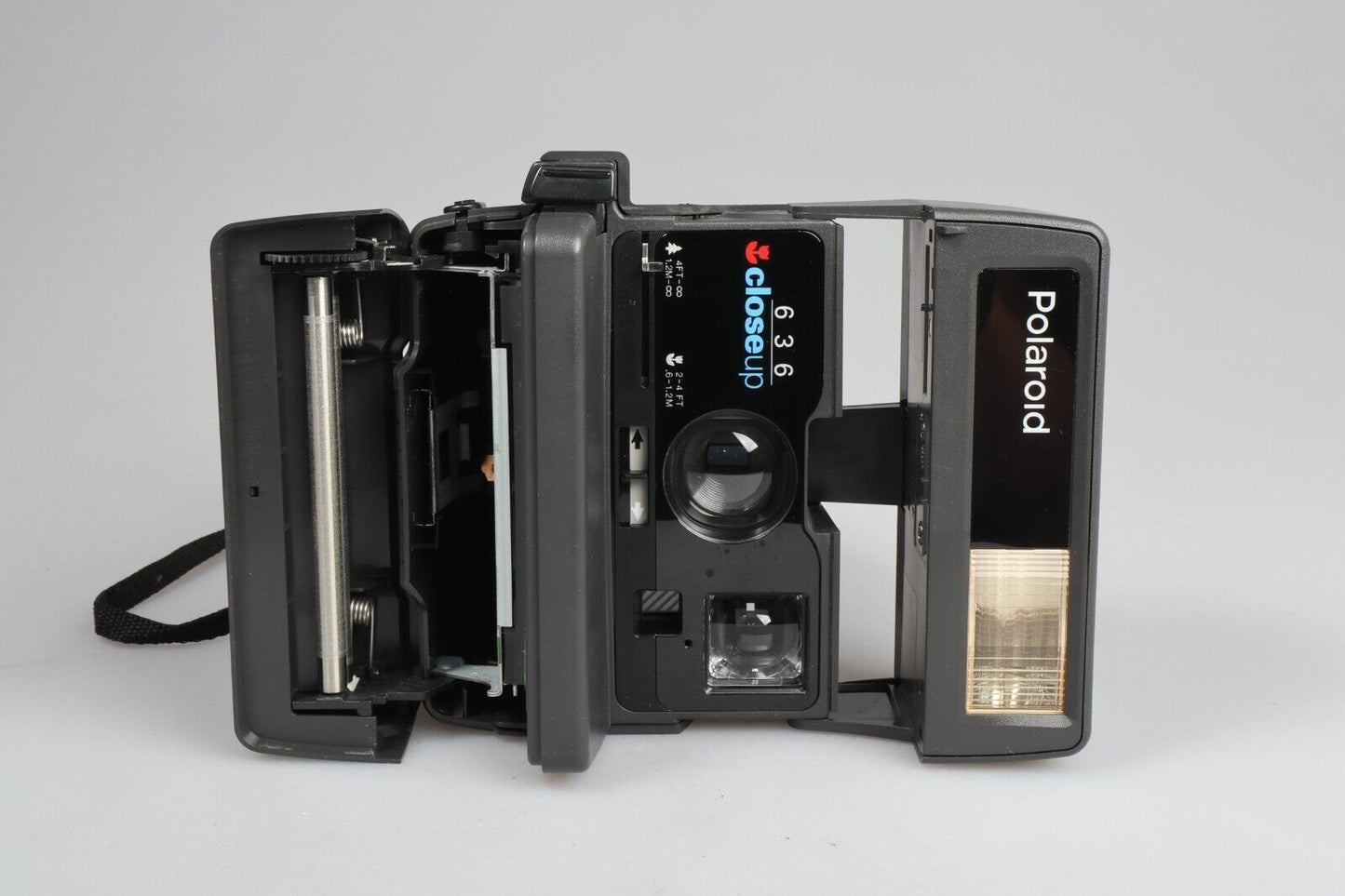 Polaroid 636 de cerca | Cámara de película instantánea | Gris