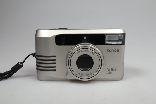 Konica Z-UP 118 Super | 35-mm-Point-and-Shoot-Filmkamera | Silber