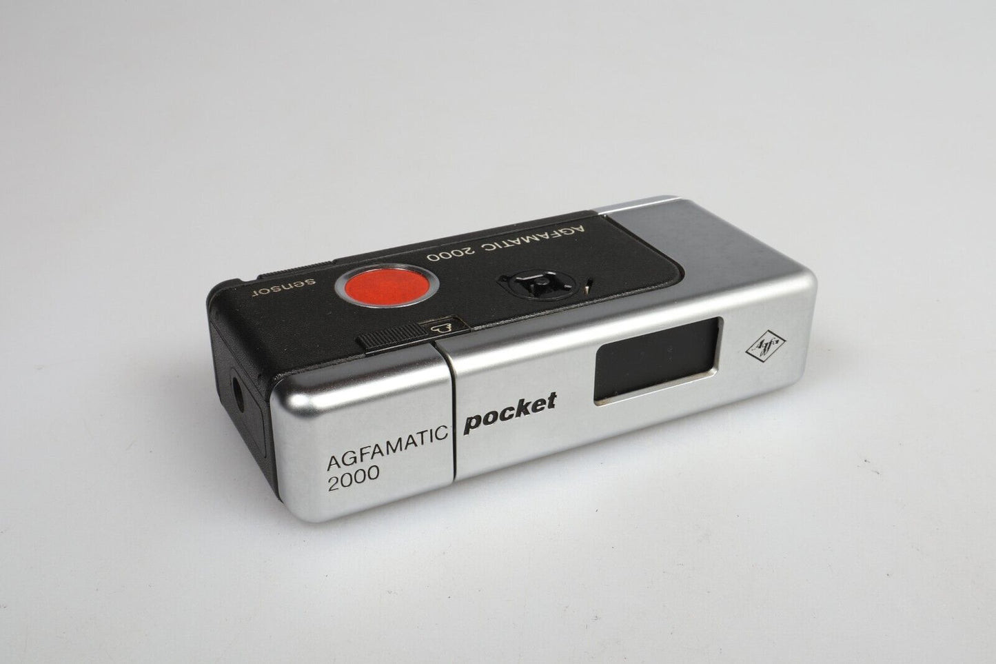 Agfa Agfamatic 2000 Sensor Pocket | 110 Film Camera | Silver/Black