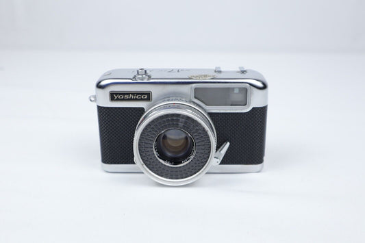 Yashica Half 17EE Rapid | Halbbild 35mm <tc>Point & Shoot</tc> Filmkamera | Schwarz