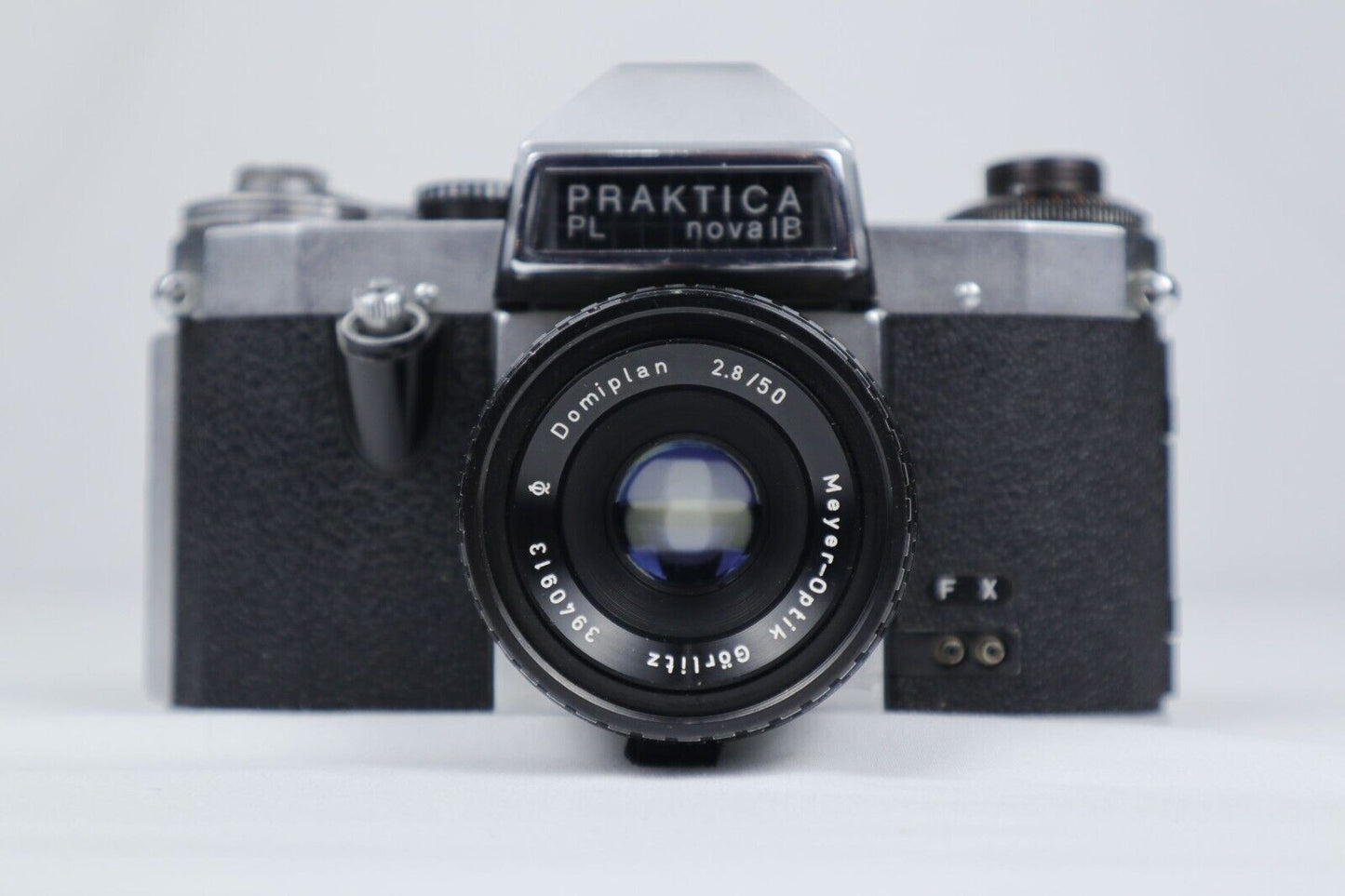 Praktica PL Nova IB I Cámara de película SLR de 35 mm | Lente Domiplan 2.8/50