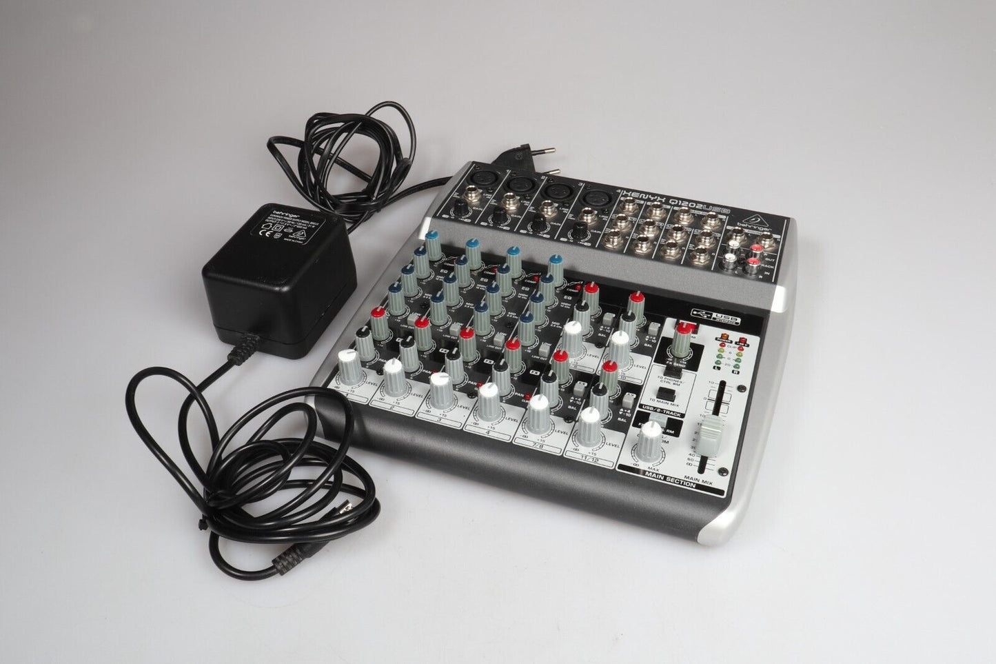 Xenyx QX1202 USB | Mixer mit 12 Eingängen