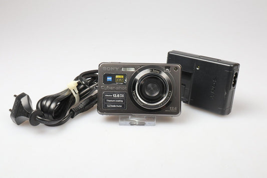 Sony Cybershot DSC-W300 | Digital Compact Camera | 13.6MP | Black