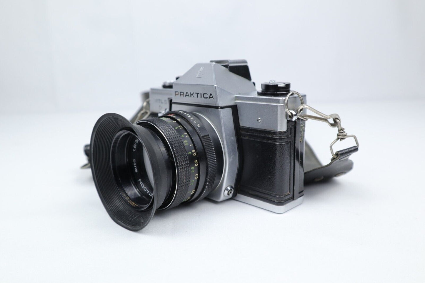 Praktica MTL 5 | 35mm SLR Film Camera | Pentacon Auto 1.8/50mm Lens