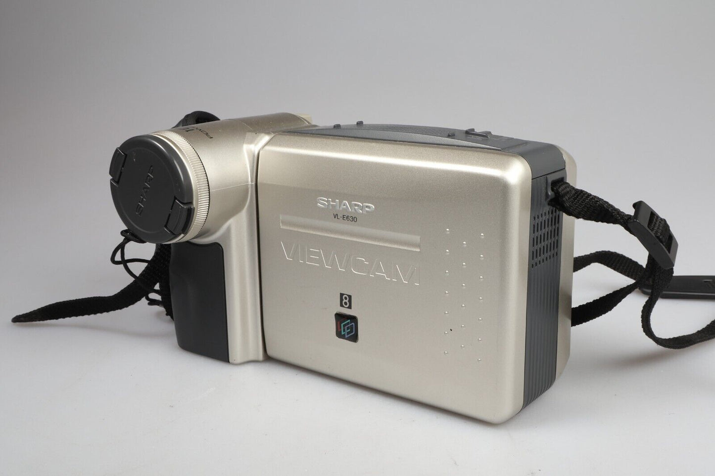 <tc>Sharp VL-E630 | Digitale camcorder | Zilver</tc>