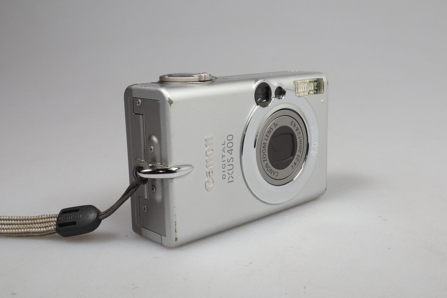 Canon IXUS 400 | Digital Compact Camera | 4MP | Silver