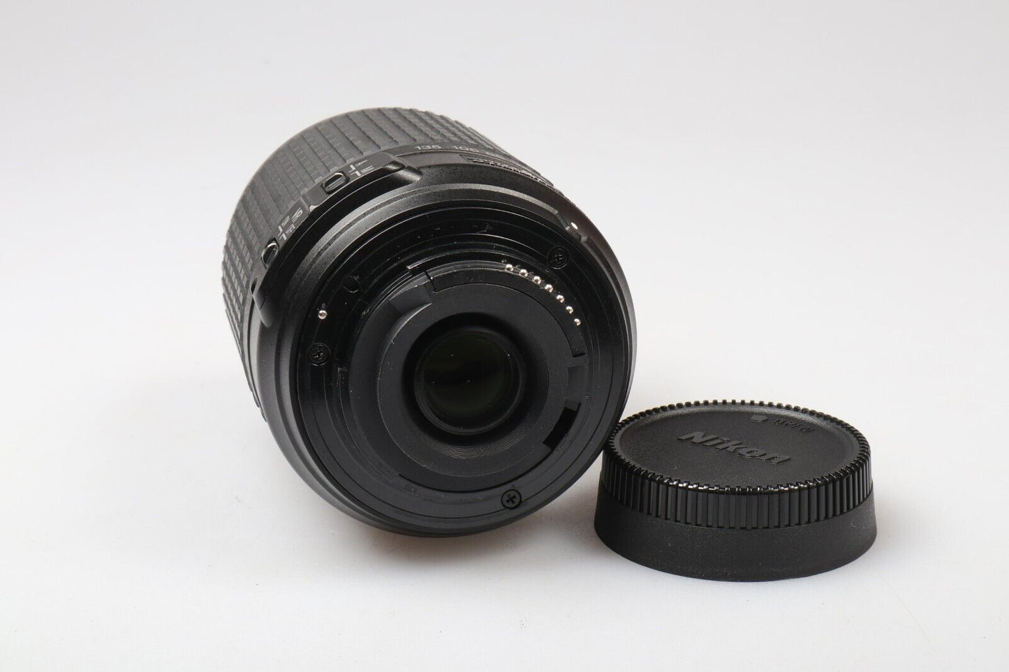 Nikon NIKKOR AF-S DX VR Zoom Lens | 55-200mm f/4-5.6 | Nikon F Mount