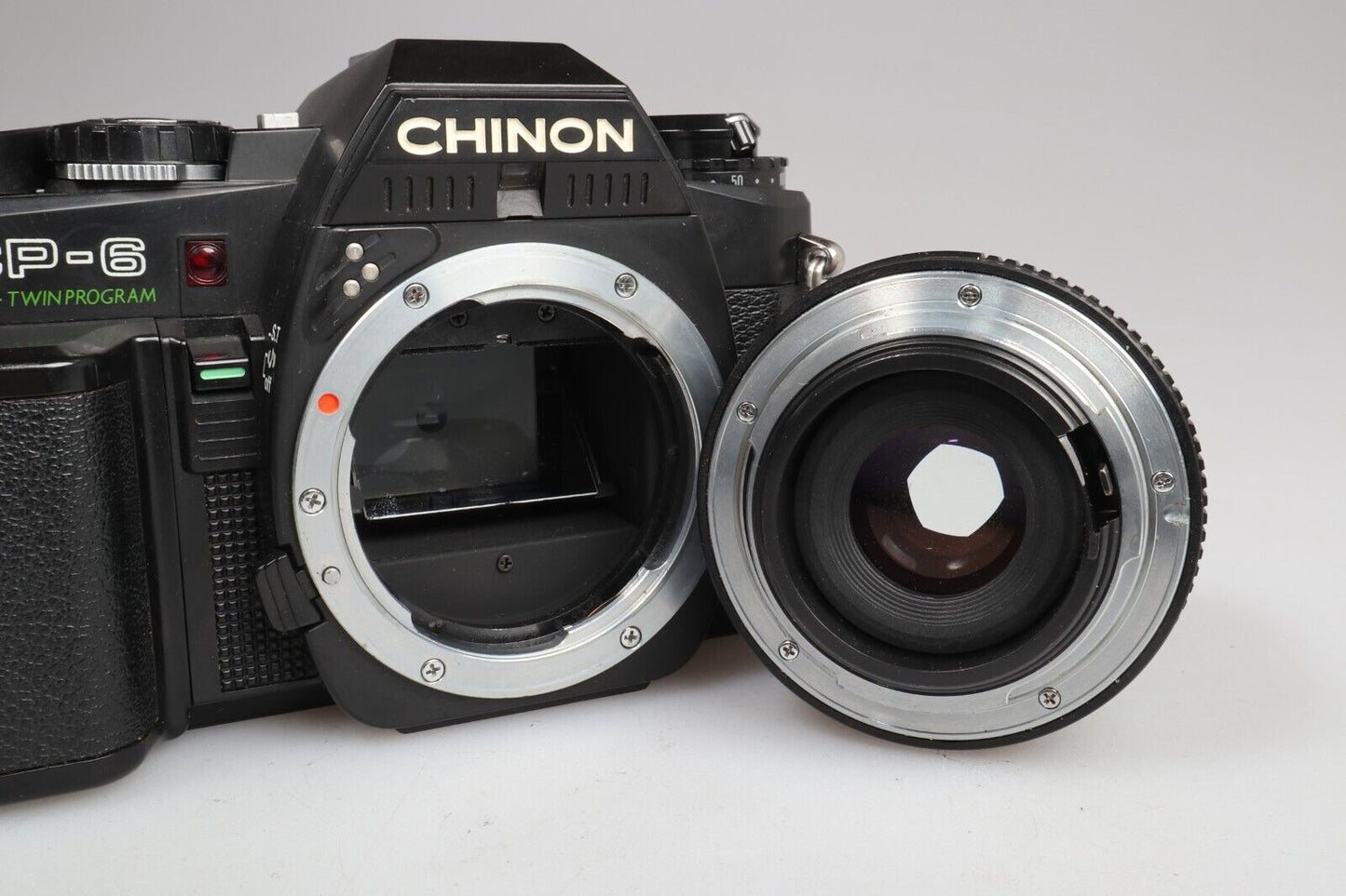 Chinon CP-6 | 35 mm spiegelreflexfilmcamera | Auto Chinon 1:1,9 50 mm-lens