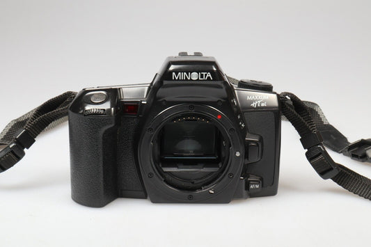 Minolta Maxxum HTsi | Cámara de película SLR de 35 mm | Sólo cuerpo