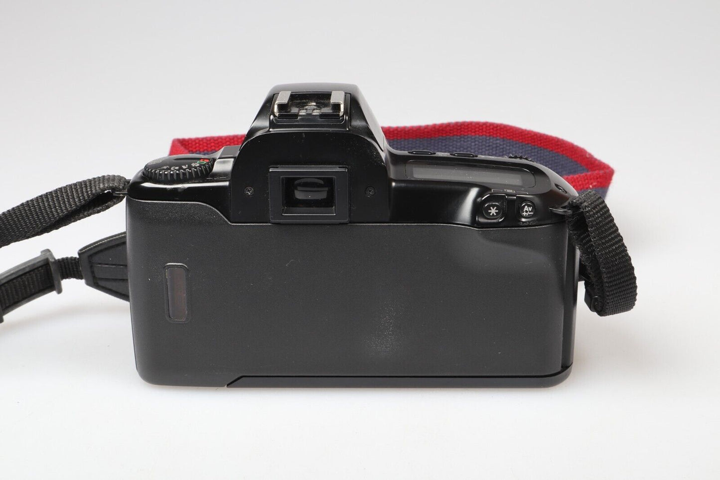 Canon EOS 500 | 35mm SLR Film Camera | Body only