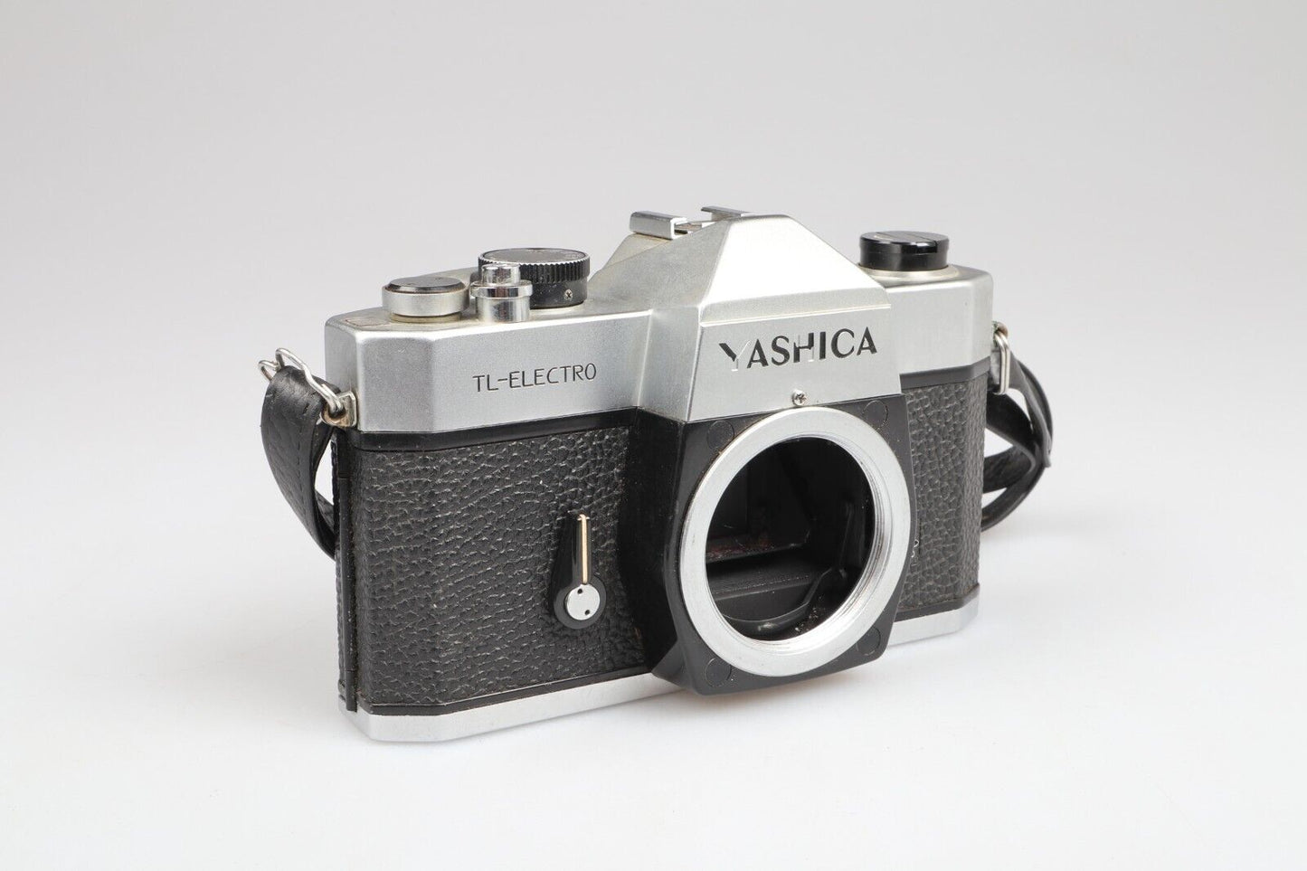 Yashica TL-Electro | 35mm SLR Film Camera | Body Only