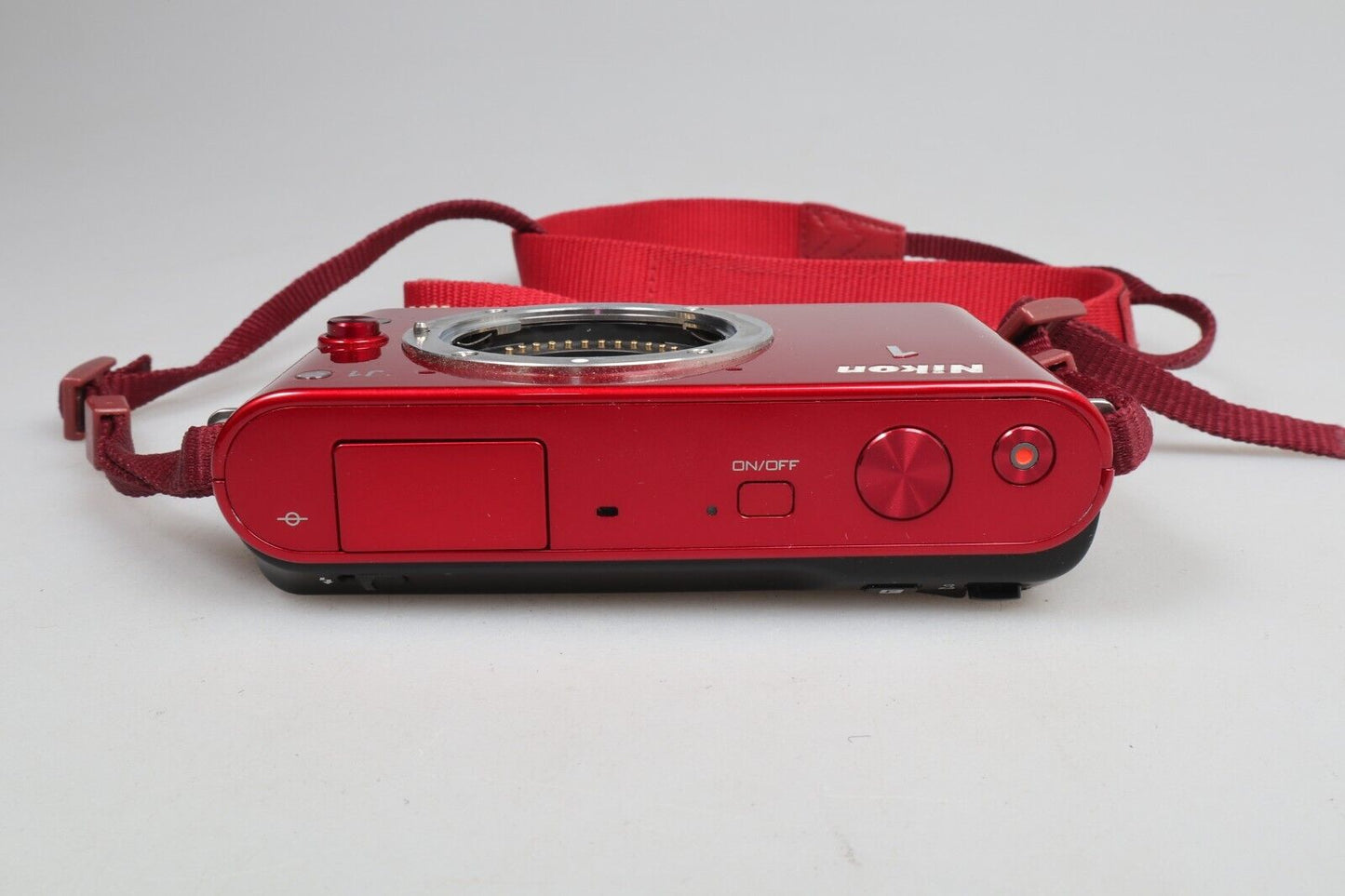 Nikon 1 J1 | Compact System Camera | Body Only | Red