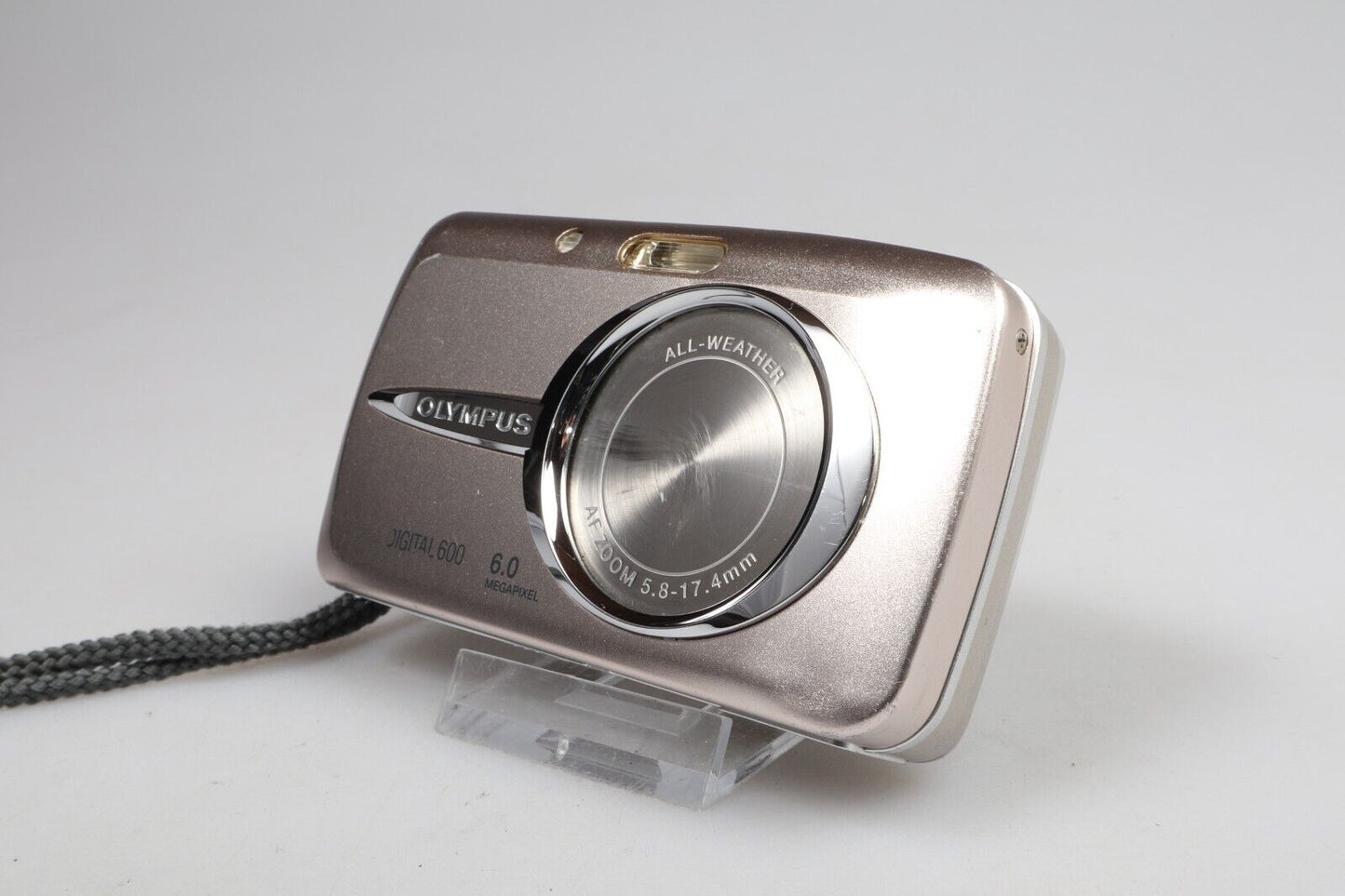 Olympus U 600 | Digital Compact Camera | 6MP | Silver