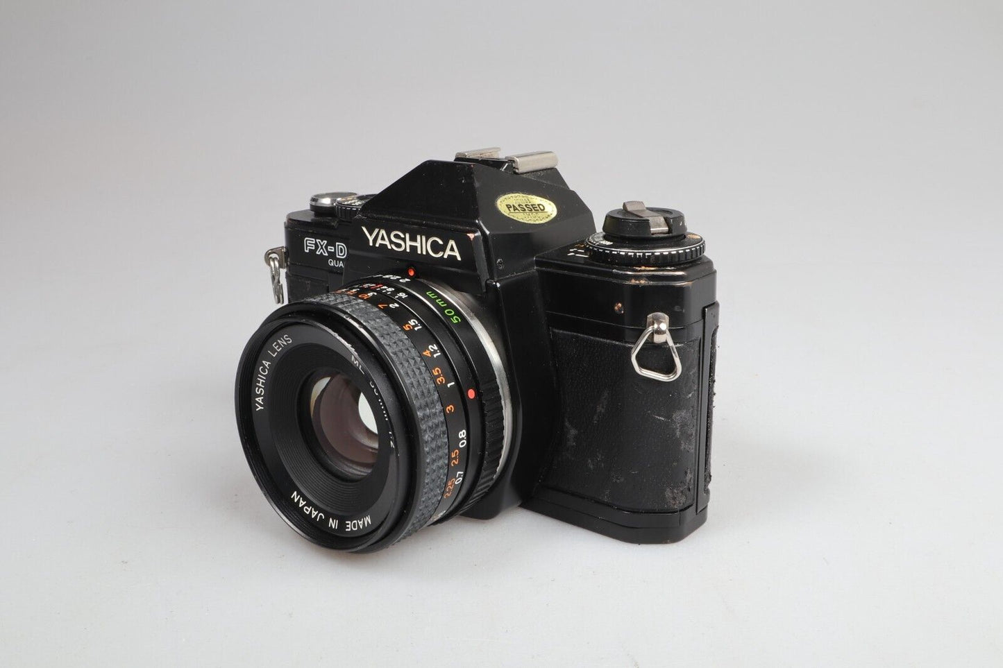 YashicaFX-D | Fotocamera reflex 35 mm | Obiettivo ML 50 mm F1:2