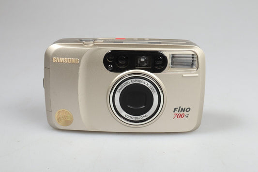 Samsung Fino 700S | 35-mm-Point-and-Shoot-Filmkamera | Silber