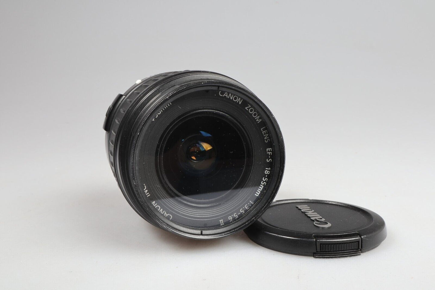 Canon EF-S Zoom Lens | 18-55mm f/3.5-5.6 | Canon EF-S Mount