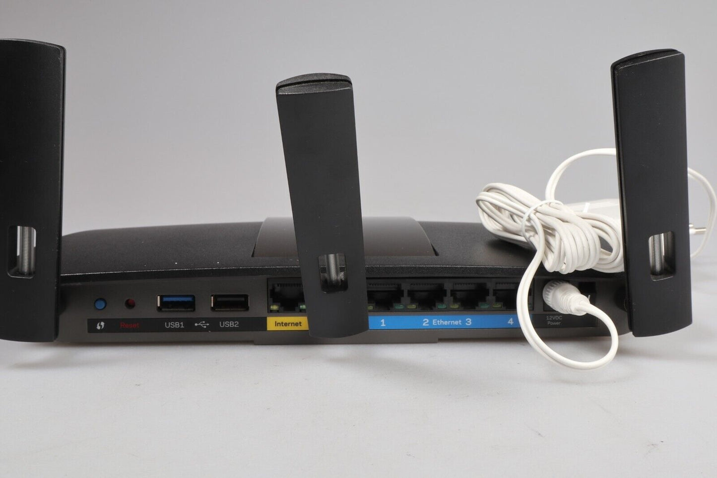 Linksys EA6900 | WLAN-Dualband-Router