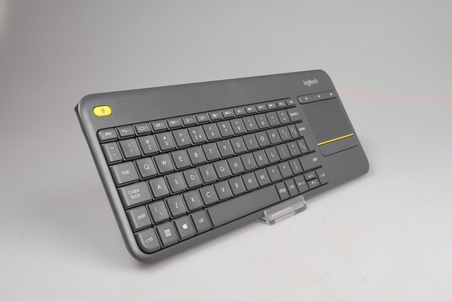 Logitech K400 Plus | Teclado inalámbrico con panel táctil | Negro