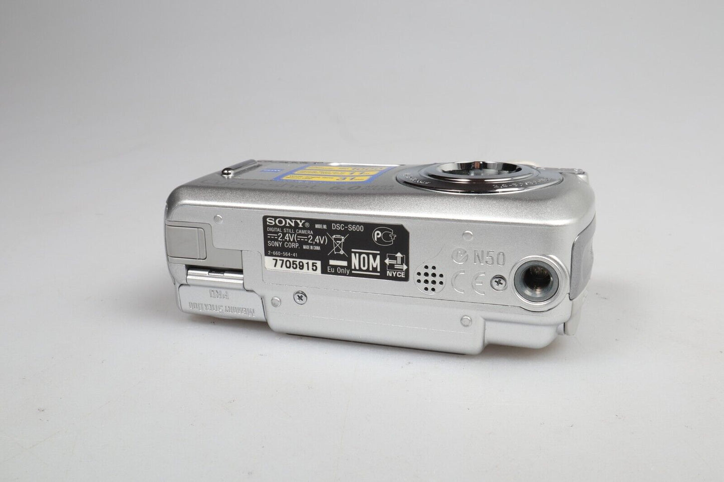 Sony Cybershot DSC-S600 | Fotocamera digitale compatta | 6.0MP | Argento