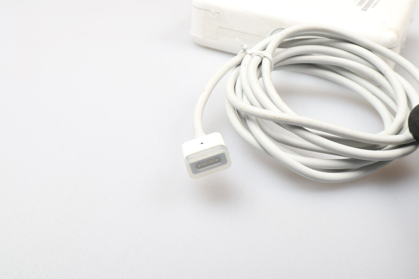 Apple 85W Power Adapter | A1172 MagSafe