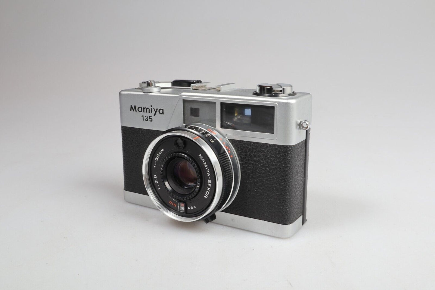 Mamiya 135 | Appareil photo télémétrique 35 mm