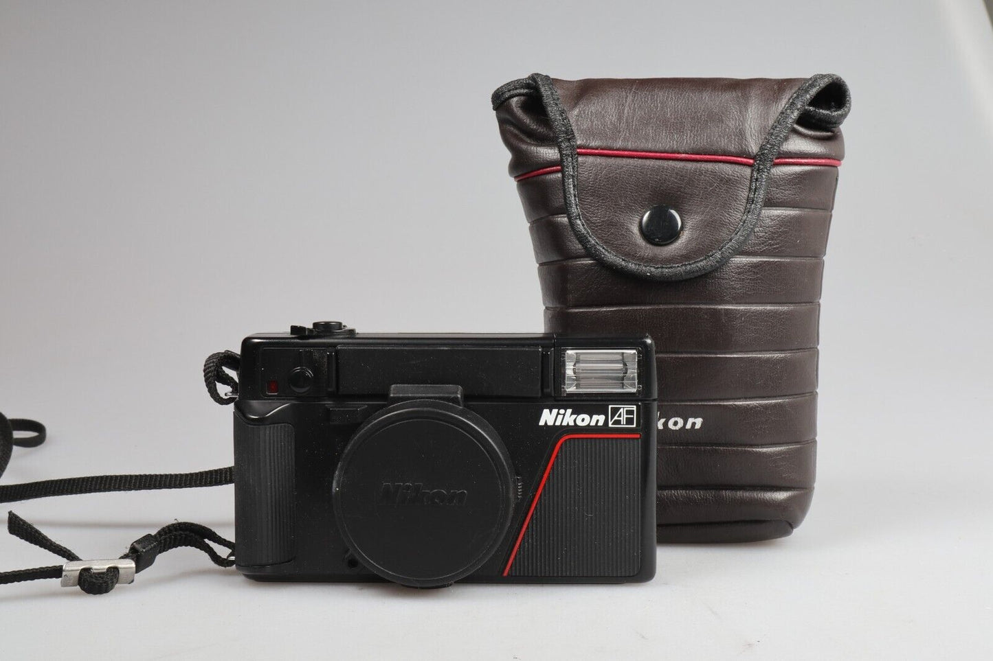 Nikon L35 AF | 35mm Point & Shoot Film Camera | Black